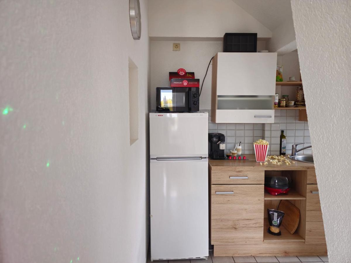 Sauna - Massage -Bodensee-Cinema Feeling- Home Sharing - Parking - Kueche Radolfzell am Bodensee Exterior photo
