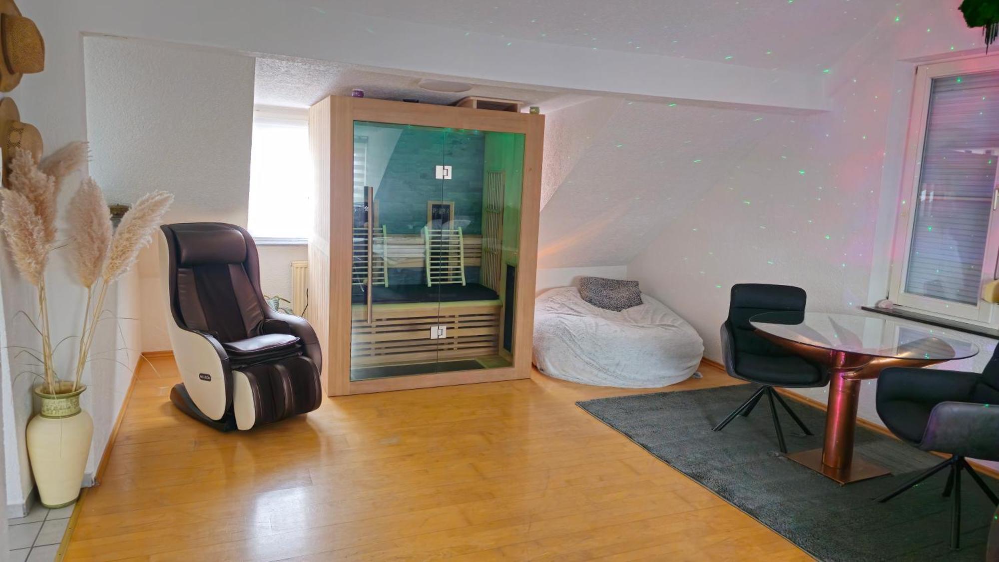 Sauna - Massage -Bodensee-Cinema Feeling- Home Sharing - Parking - Kueche Radolfzell am Bodensee Exterior photo